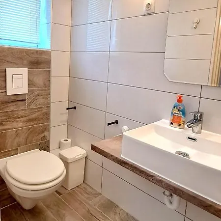 Forestine Guesthouse Apartment Heviz