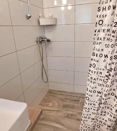 Apartment Forestine Guesthouse *