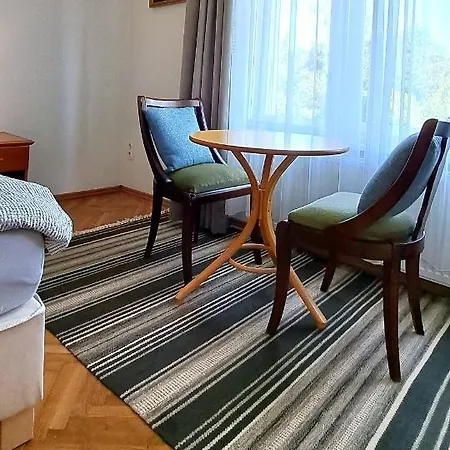 Apartment Forestine Guesthouse Heviz